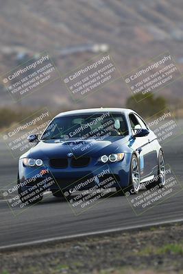 media/Mar-13-2022-Extreme Speed (Sun) [[a57caffb82]]/2-gold/session 1 skidpad/